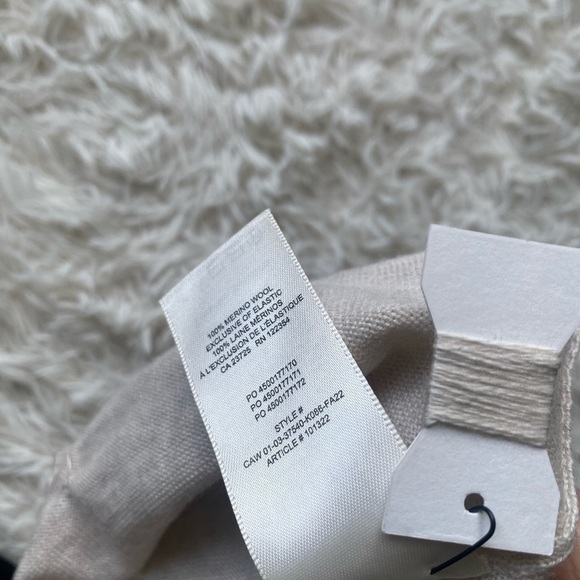 Aritzia Wilfred Orta Sweater Vest - Picture 7 of 7